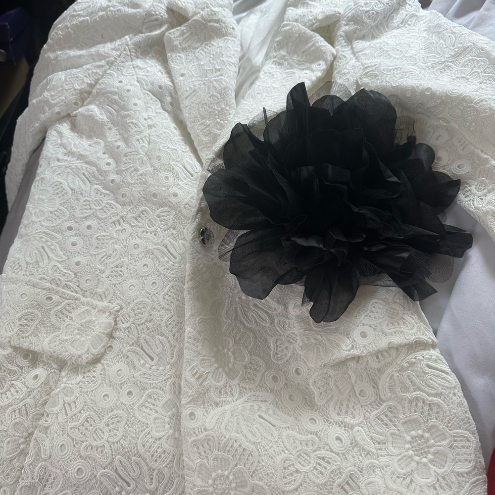 Fashion Nova White Blazer with Black Floral Accent - Picture 2 of 2